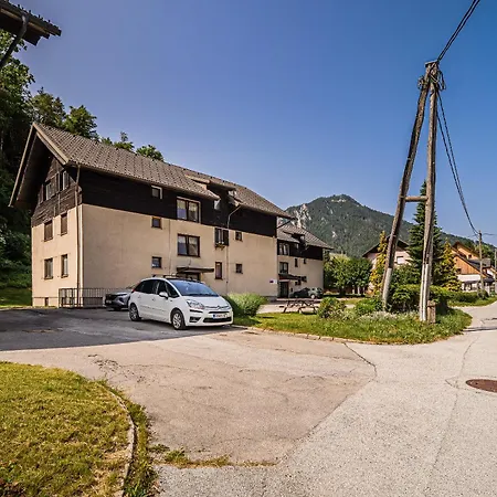 Marni W/ Parking | *