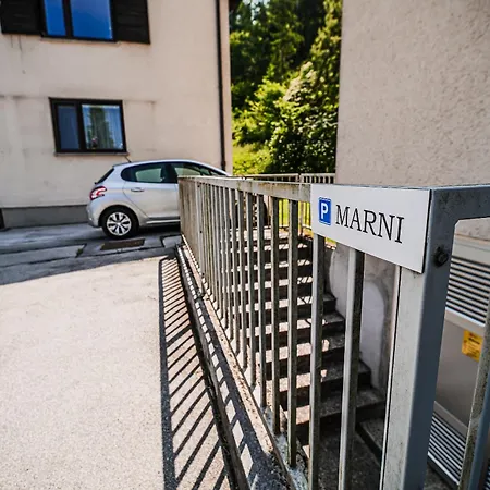 Marni W/ Parking | Appartement