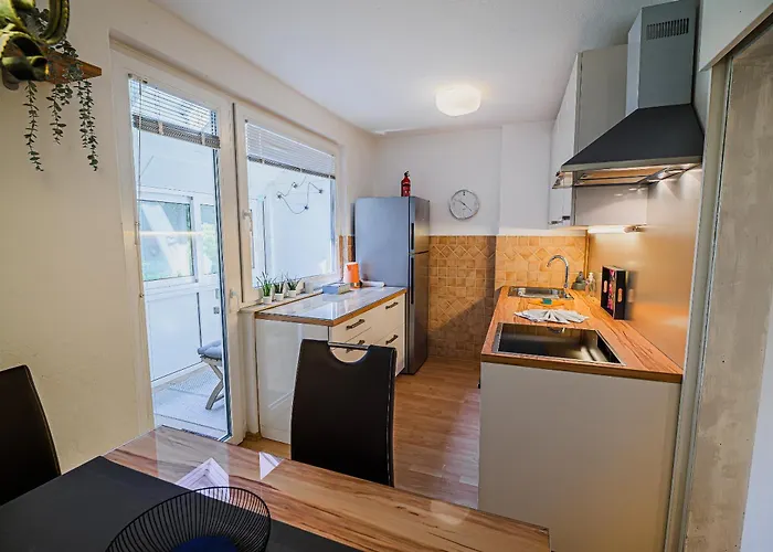 Marni W/ Parking | شقة كْرانْيِسكا غورا