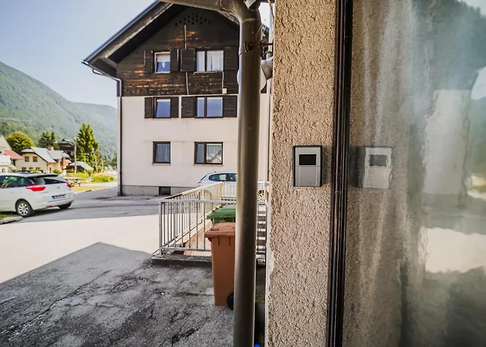 Marni W/ Parking | *