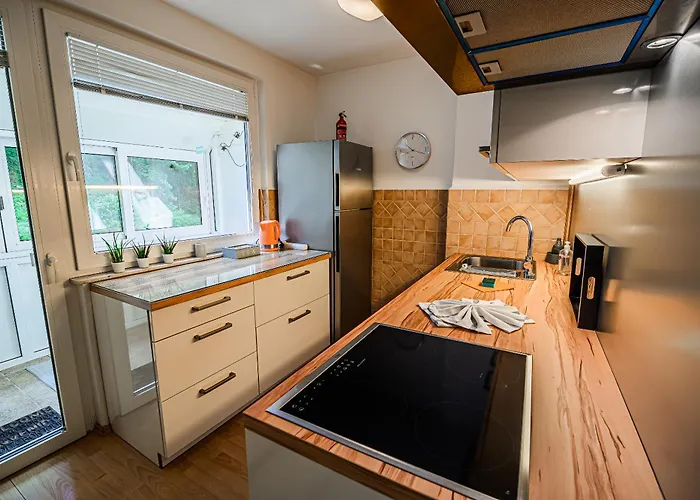 شقة Marni W/ Parking |